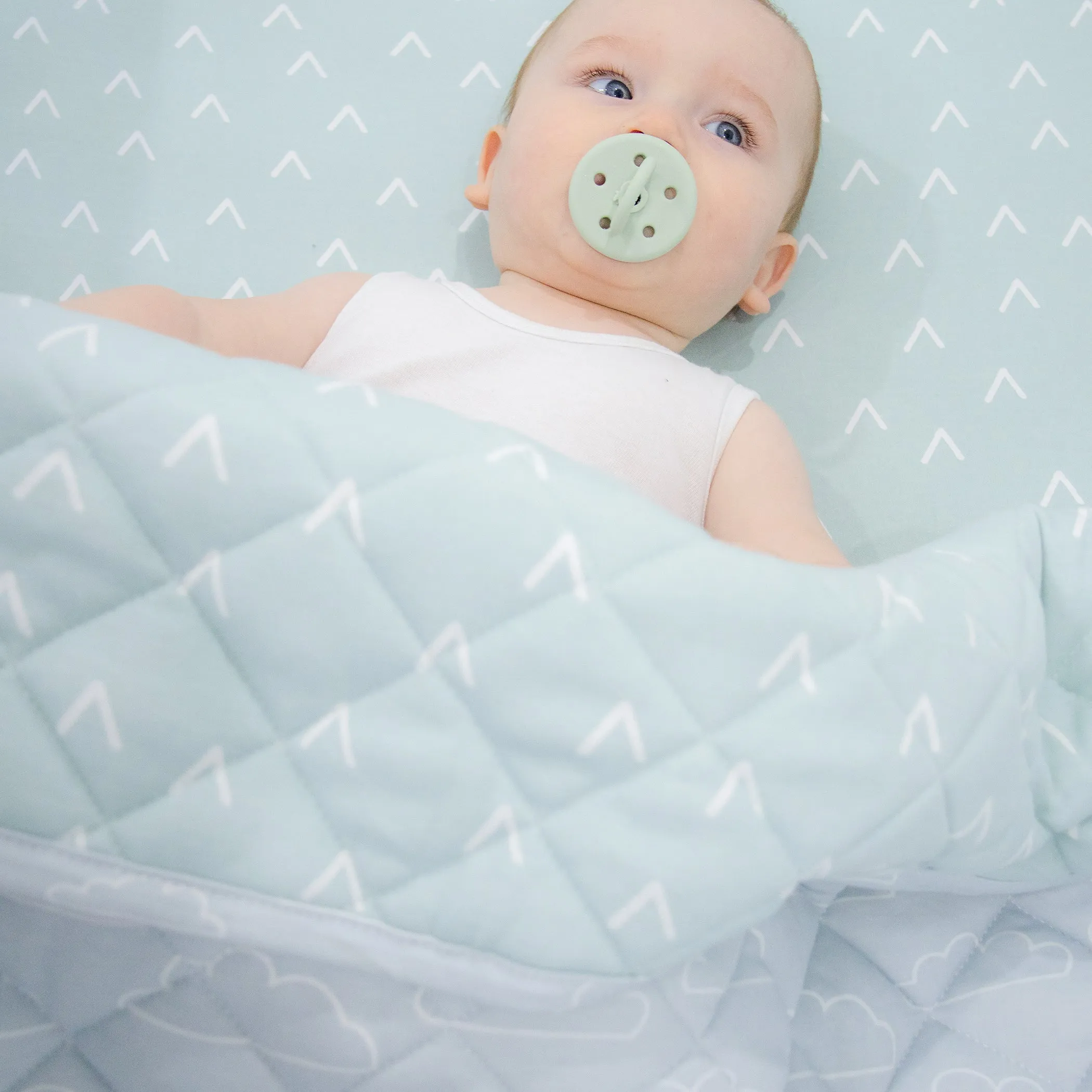Nordic Reversible Cot Quilt/Playmat Dusty Sky/Mint